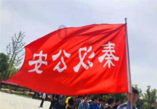 快要单招考试了，数学差到初中和高中的题一点儿都看不懂，现在还在补小学，因为是自学没有老师报不起班？游戏画面
